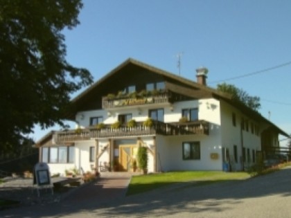 照片: Panorama-Gasthof auf dem Auerberg