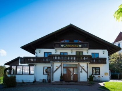 照片: Panorama-Gasthof auf dem Auerberg